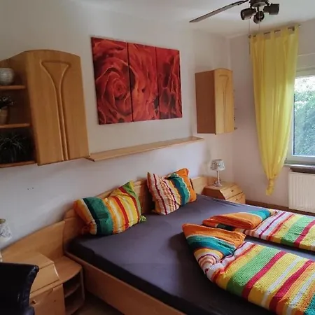 Mit Whirlpool, Sauna Und Internet